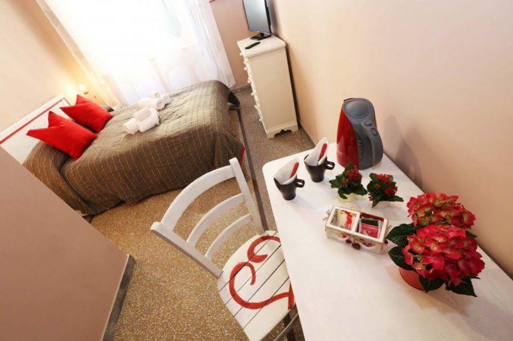 Coral Guest House Рим Екстер'єр фото